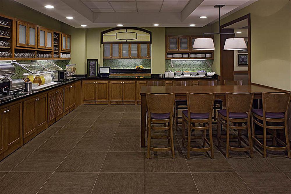 Hyatt Place Detroit/Utica Ristorante foto
