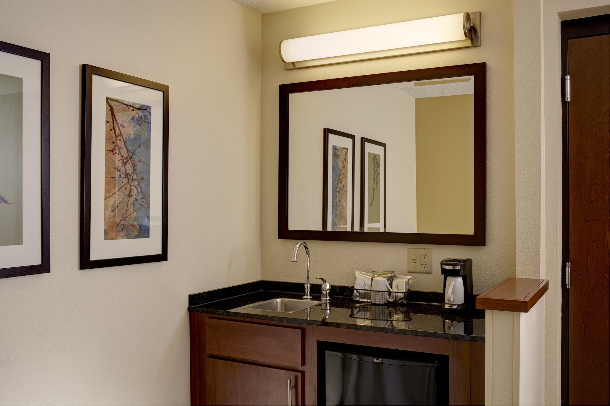 Hyatt Place Detroit/Utica Esterno foto