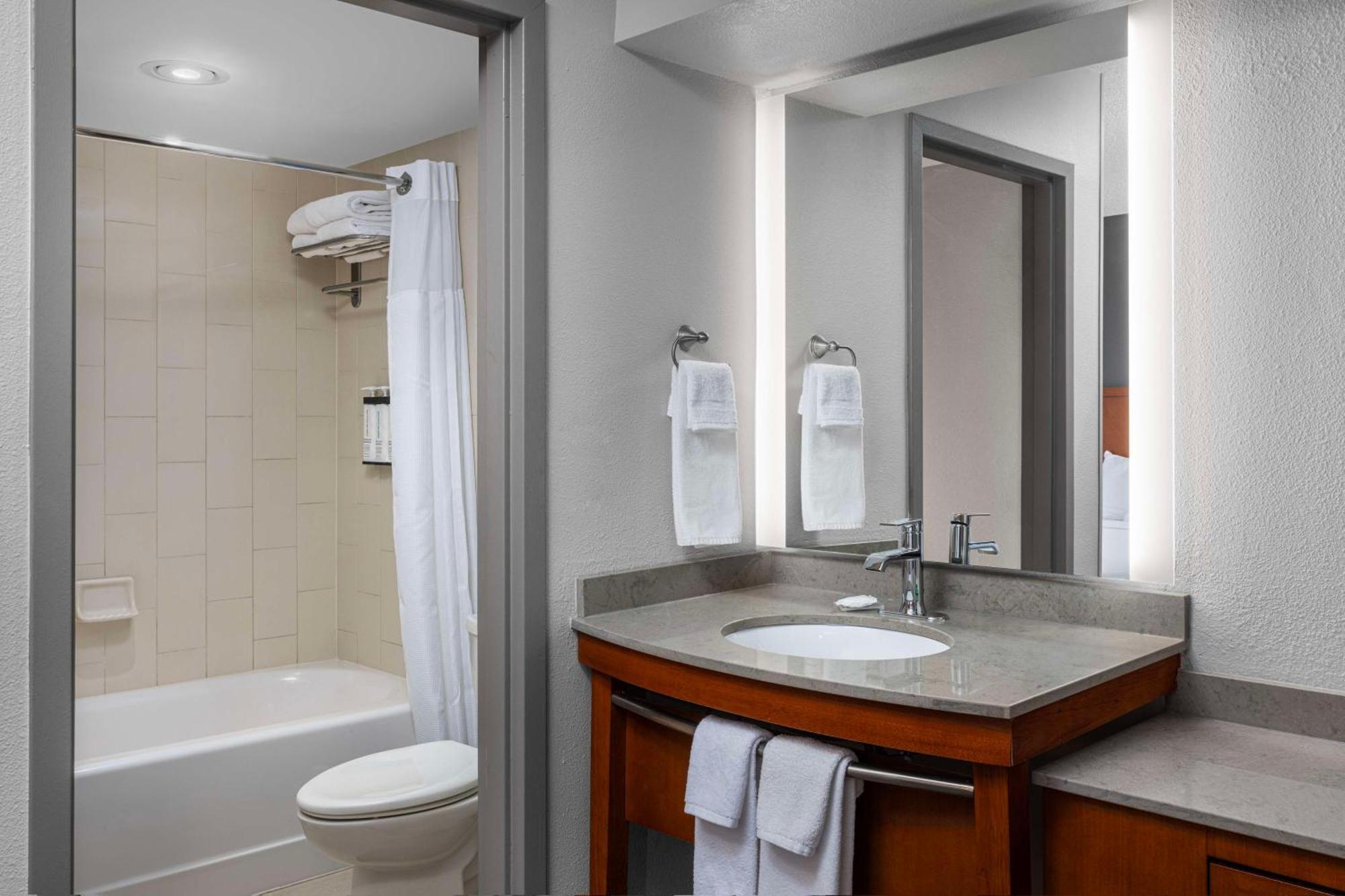 Hyatt Place Detroit/Utica Esterno foto
